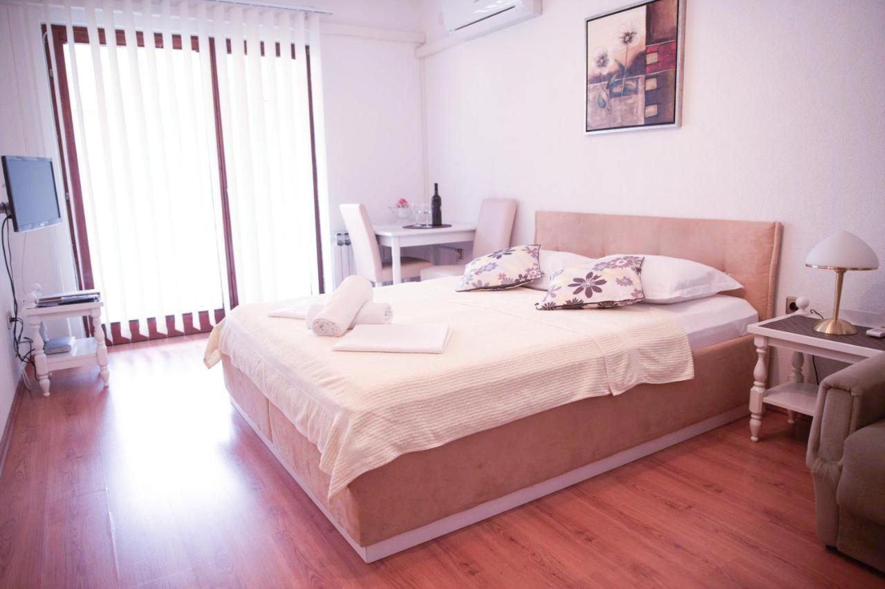 House Bilic Apartment Baska Voda Exterior photo