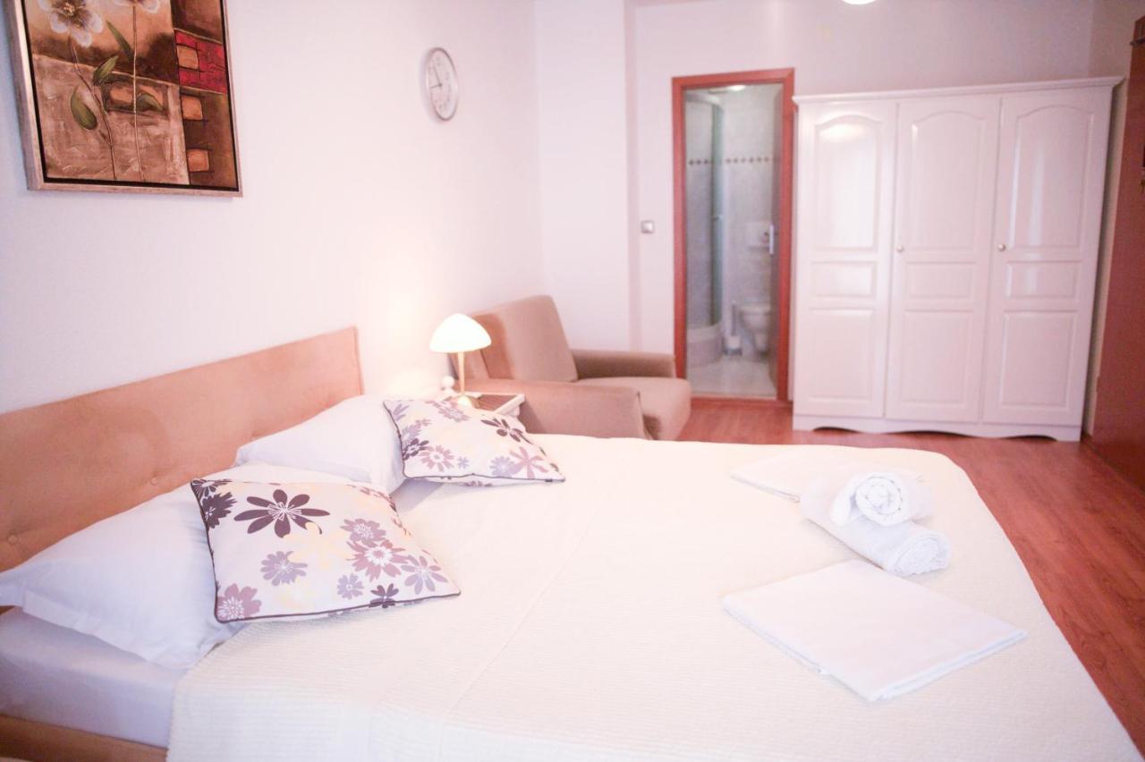 House Bilic Apartment Baska Voda Exterior photo